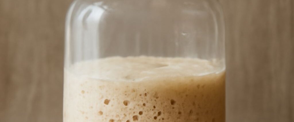 Feeding a mature sourdough starter and maintaining a healthy sourdough culture between bakes.